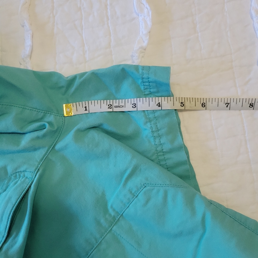 Patagonia Womens Aqua Green Shorts 2 EUC - Picture 8 of 9